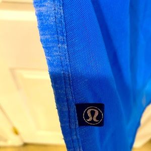 Lululemon T shirt